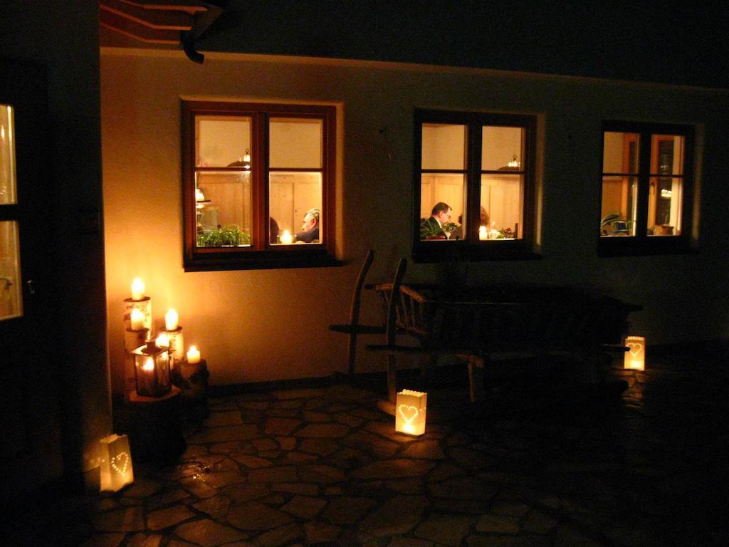 Messnerwirt Onach Villa San Lorenzo di Sebato Exteriör bild